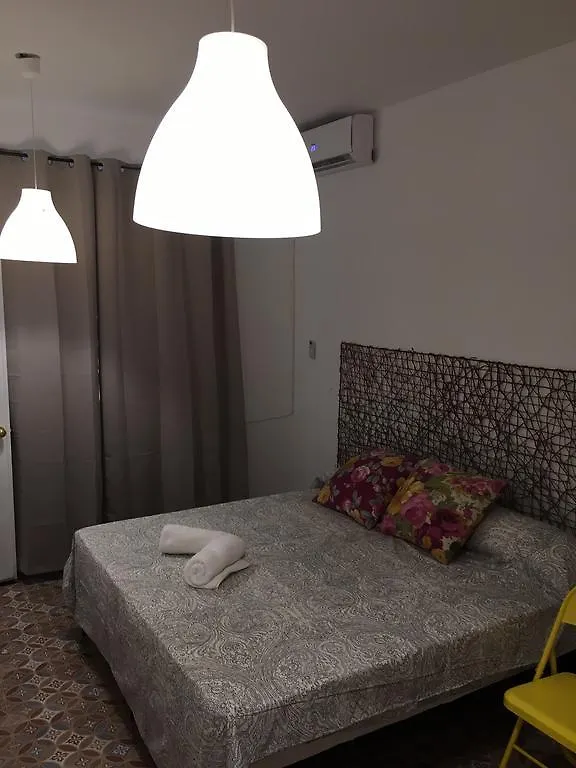 Cortina Del Muelle 21 Hotel Malaga Guest house
